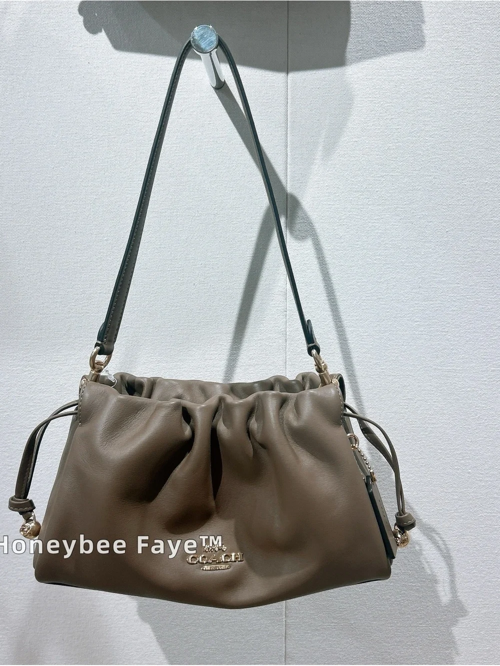 COACH Brown Ruched Leather Shoulder Bag with Gold-Tone Logo cv529 dark stone